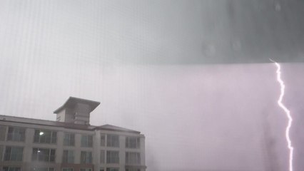 [날씨] 11일 만의 장맛비...영동 200mm, 산사태 비상 / YTN