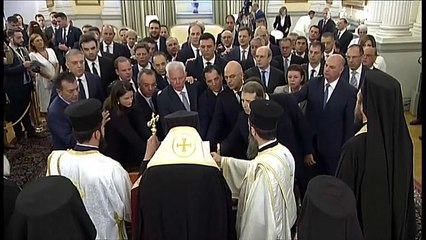 Giura il nuovo governo greco