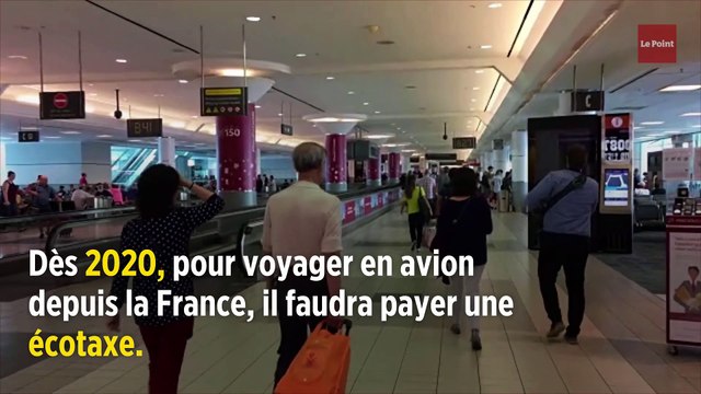 Transport aérien : le gouvernement annonce une taxe sur les billets d'avion