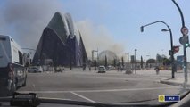 Desalojadas cerca de mil personas por un incendio en el Oceanográfic de Valencia