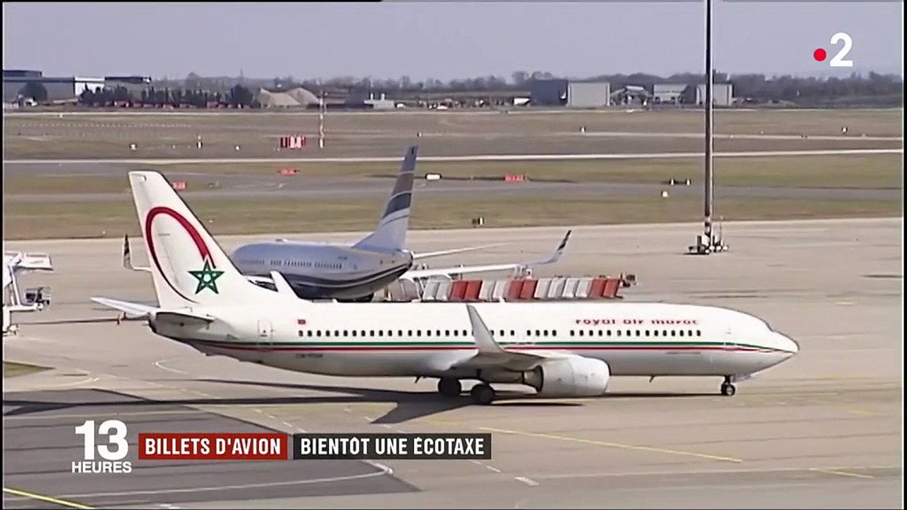 Transports : bientôt une écotaxe sur les billets d'avion
