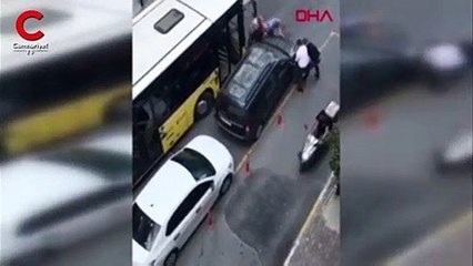 İETT otobüsü yolda kaldı, yolcular seferber oldu