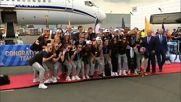 Футболистки США не хотят идти в Белый дом