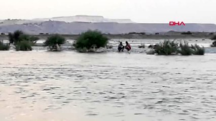 DİYARBAKIR Baraj kapakları açılınca avlandıkları çayda mahsur kaldılar