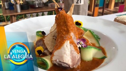 ¡No te pierdas la receta de este encacahuatado con costillas de cerdo! | Venga La Alegría