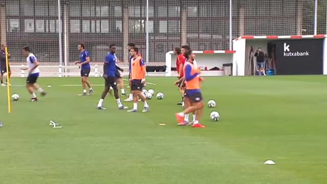 Muniain: Los mejores fichajes de este club son los chicos que suben del Bilbao Athletic