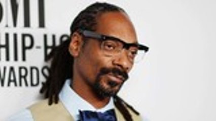 Snoop Dogg Frustrated Over Pay Gap After U.S. Women's Soccer Team Victory | Billboard News
