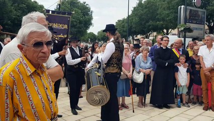 Les musiciens du Condor inaugurent le mémorial de la Terreur à Orange