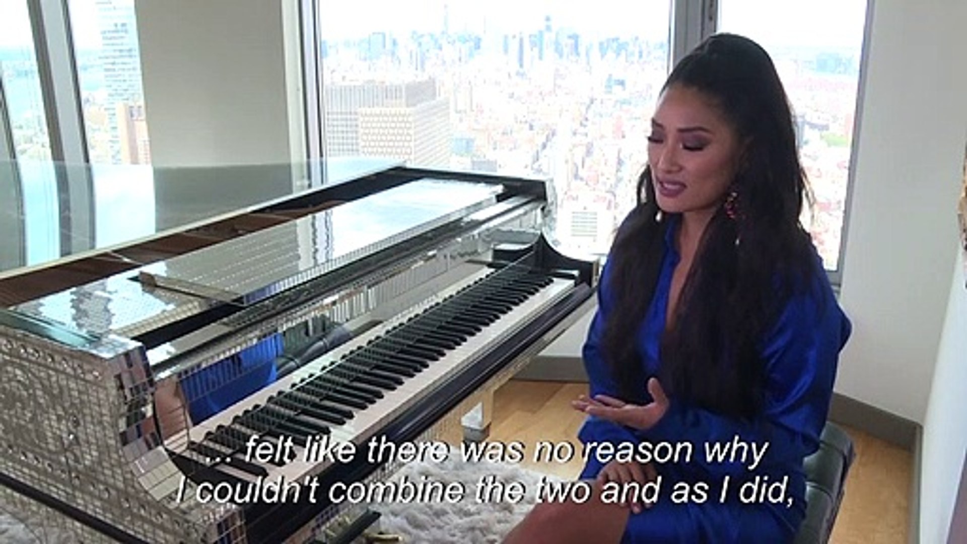 ⁣Chloe Flower, the scene-stealing pianist turning up classical music