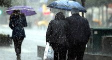 Meteoroloji uyarmıştı! İstanbul'da beklenen sağanak yağış başladı