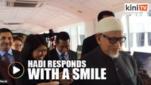 'Najib more popular than Nik Aziz': Hadi responds to the press with a smile