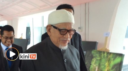 Télécharger la video: 'Populariti Najib atasi Nik Aziz', Hadi hanya tersenyum