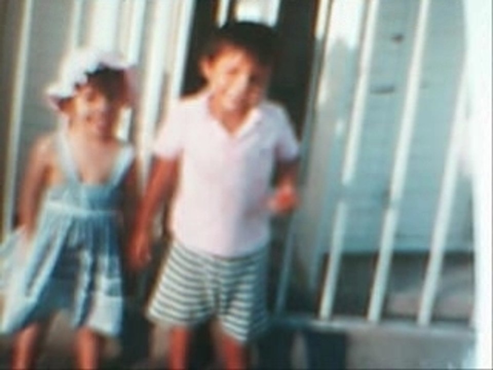 la famille tu passer du present