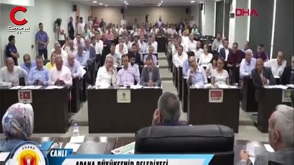 Adana Belediye Başkanı gündeme oturdu