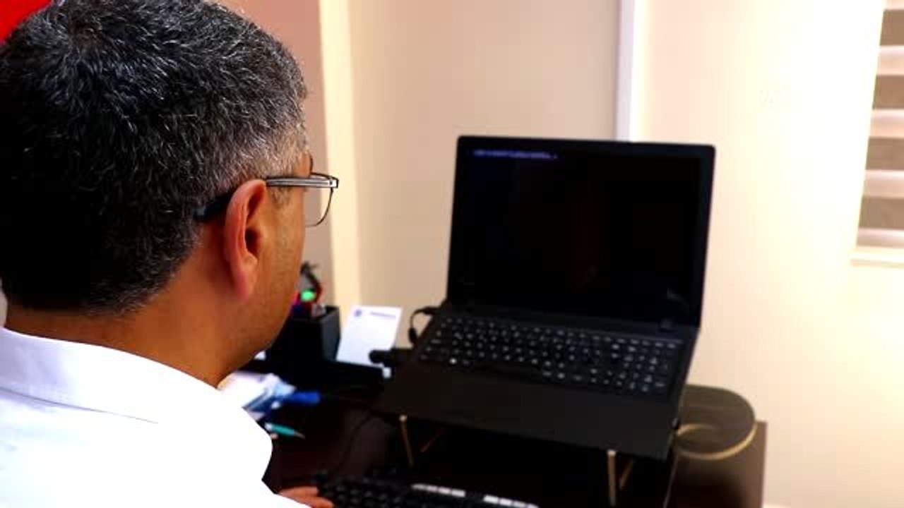 Müdür'ün teşviki ile Milli Eğitim Müdürlüğü "PARDUS"a geçti - TEKİRDAĞ