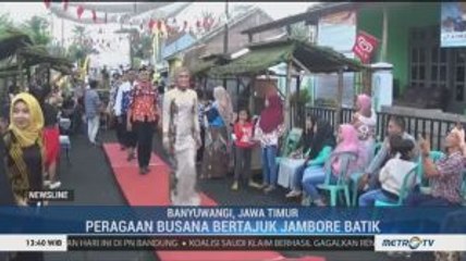 Unik, Peragaan Busana Ini Digelar di Jalan Desa