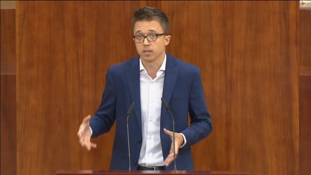 Errejón a Aguado: Quieren viajar en el mismo coche del PP con Vox en el maletero para que no se le vea