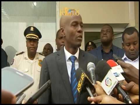 Le Président élu, Jovenel MOISE, récupère son certificat