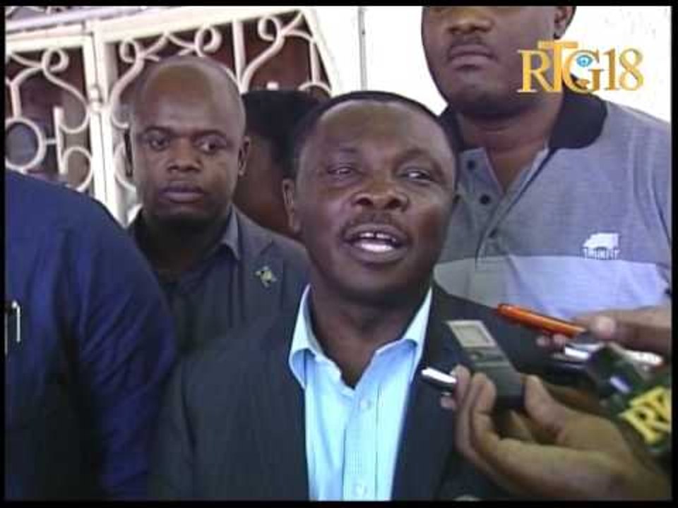 Haïti.- Le Ministre de l'Environnement a rencontré les maires des 8 communes.