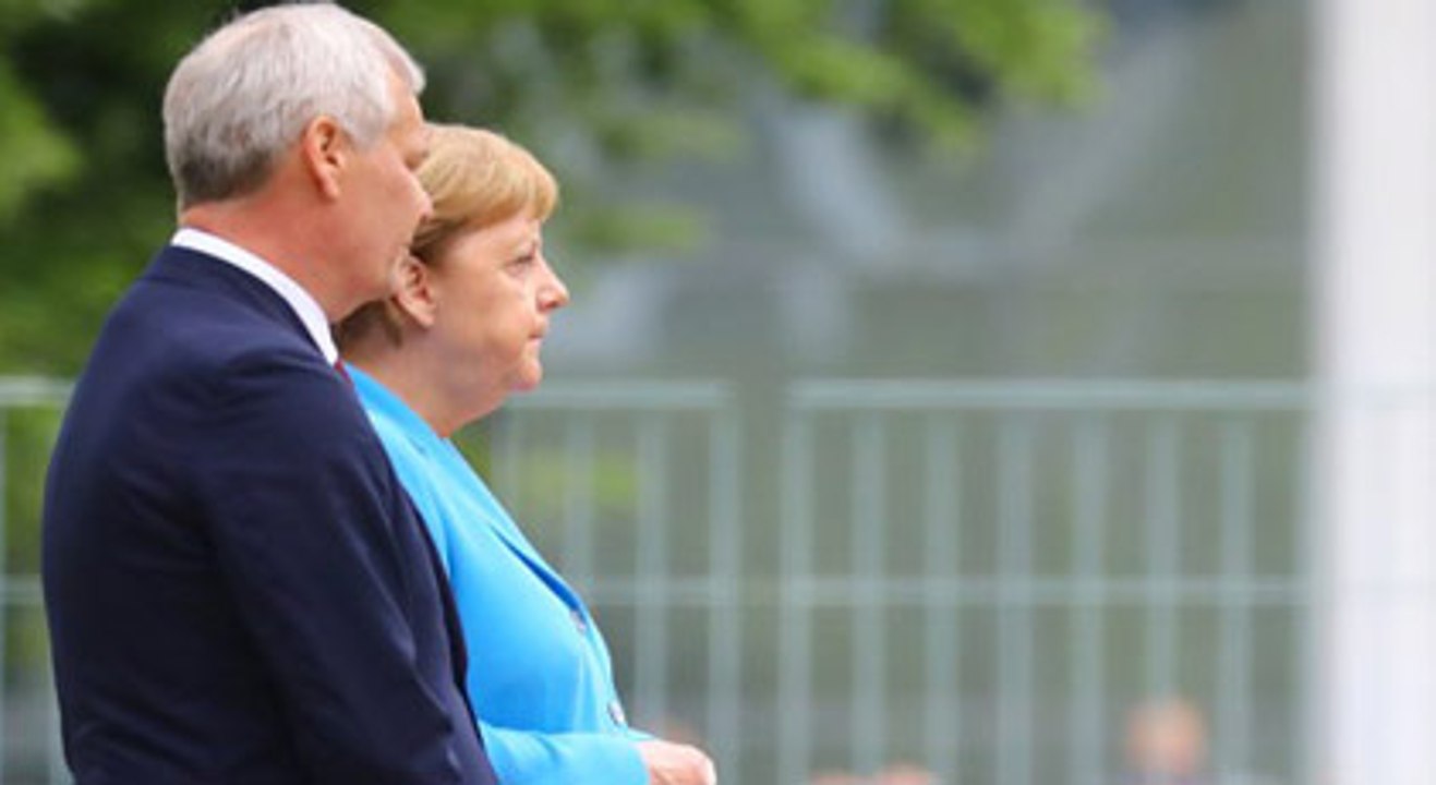 Merkel yine titredi
