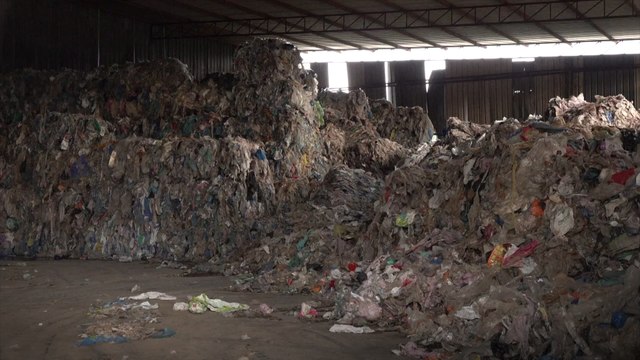 Southeast Asian countries return waste imported from the West