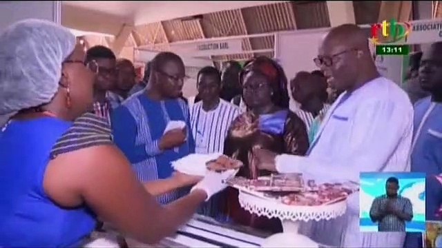 RTB - Exposition des produits Burkinabè lors de la journée de la promotion économique et commerciale du Burkina Faso à Dakar au Sénégal