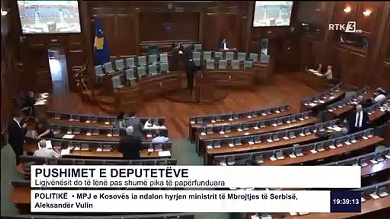 PUSHIMET E DEPUTETËVE