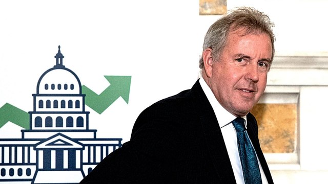 UK ambassador to US resigns as diplomatic crisis deepens