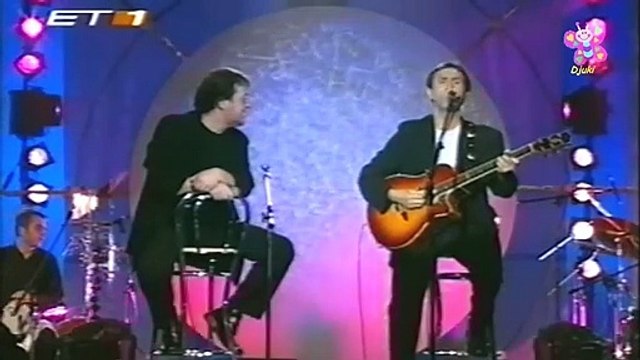 G.Dalaras - G.Parios - S' agapo giati eisai oraia (Live)