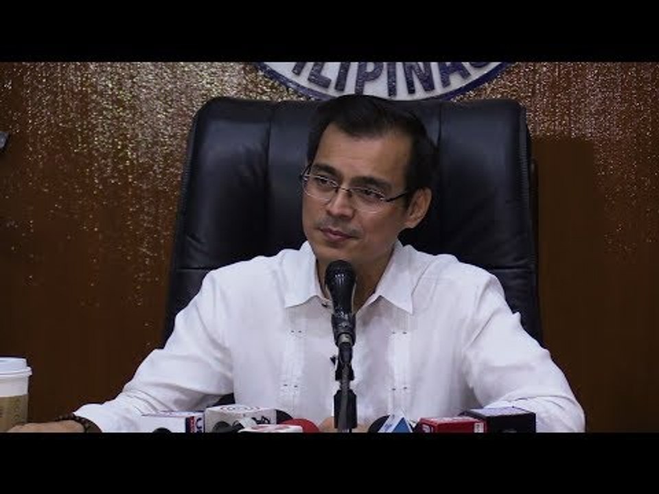 Isko Moreno orders removal of politicians’ names from Manila schools