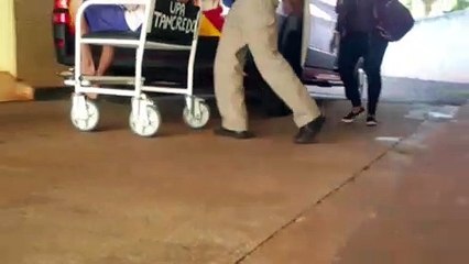 Adolescente de 15 anos fratura braço em prática desportiva