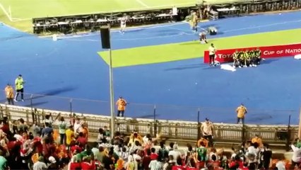 هتافات لمنتخب مصر باستاد القاهرة قبل مباراة جنوب أفريقيا ونيجيريا