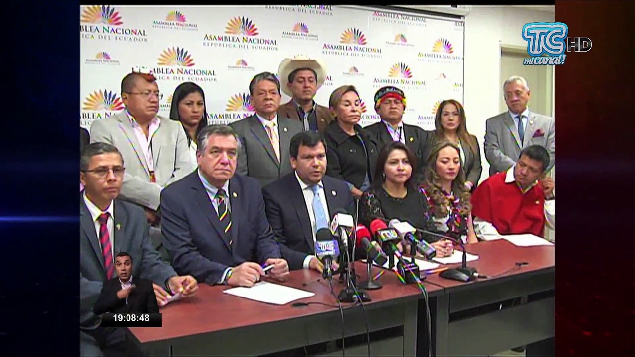 Presentarán enmienda constitucional