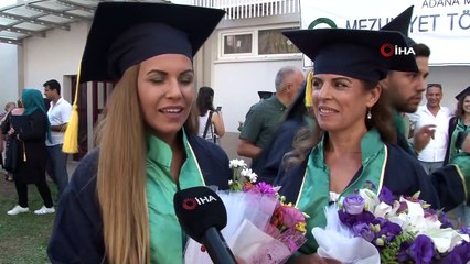 Aynı bölümde okuyan anne-kız derecelerle mezun oldu
