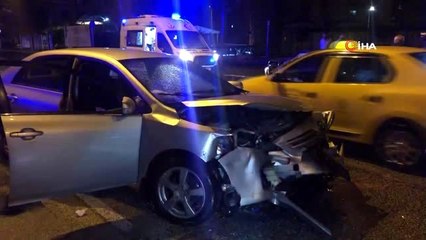 Yağmur sonrası kayganlaşan yolda kaza: 2 yaralı