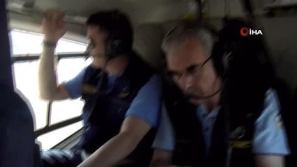 Tarım Bakanı Pakdemirli, yangın bölgesinde çalışmaları havadan denetledi