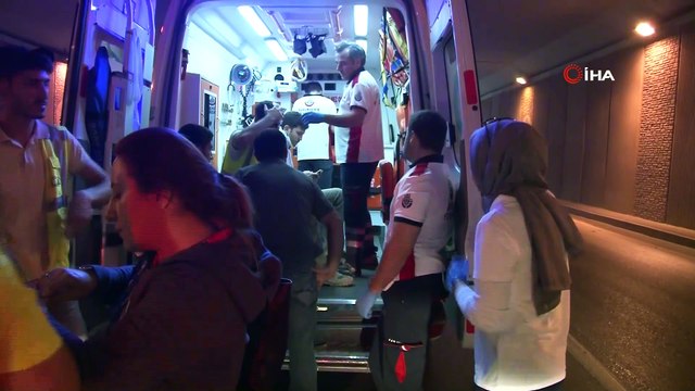 Bakırköy'de zincirleme trafik kazası: 2 yaralı