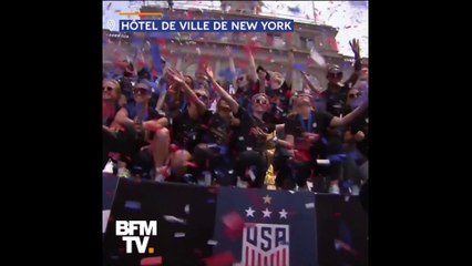 Download Video: La chaleureuse parade des Américaines championnes du monde dans les rues de New York