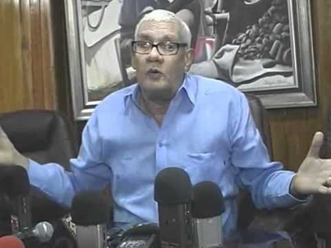 Palman Ayisyen, Komisyon afè sosyal sena.