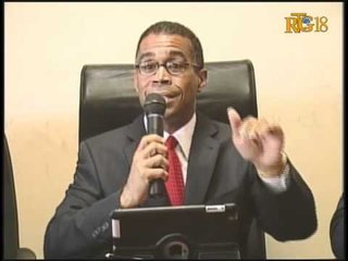 Minis enteryè a Thierry Mayard Paul lanse sezon siklonik 2012 la.