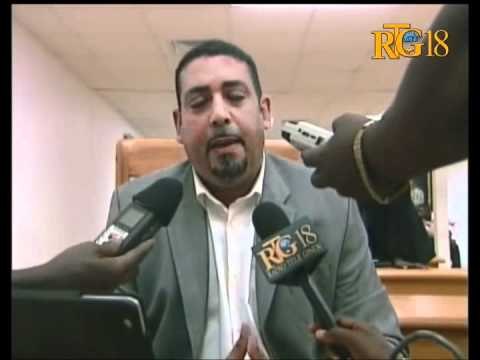 Komisyon ekonomi ak finans Sena a envite Premye Minis Laurent Salvador Lamothe.