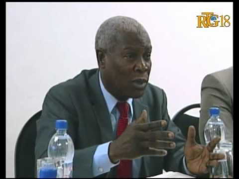 Rankont Minis travo piblik la akonpaye Direktè CNE, DINEPA ak EDH.