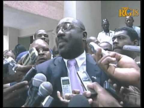 Konfli tè Majistra ak Depite Delmas a, yo te devan komisè Gouvènman Pòtoprens la.