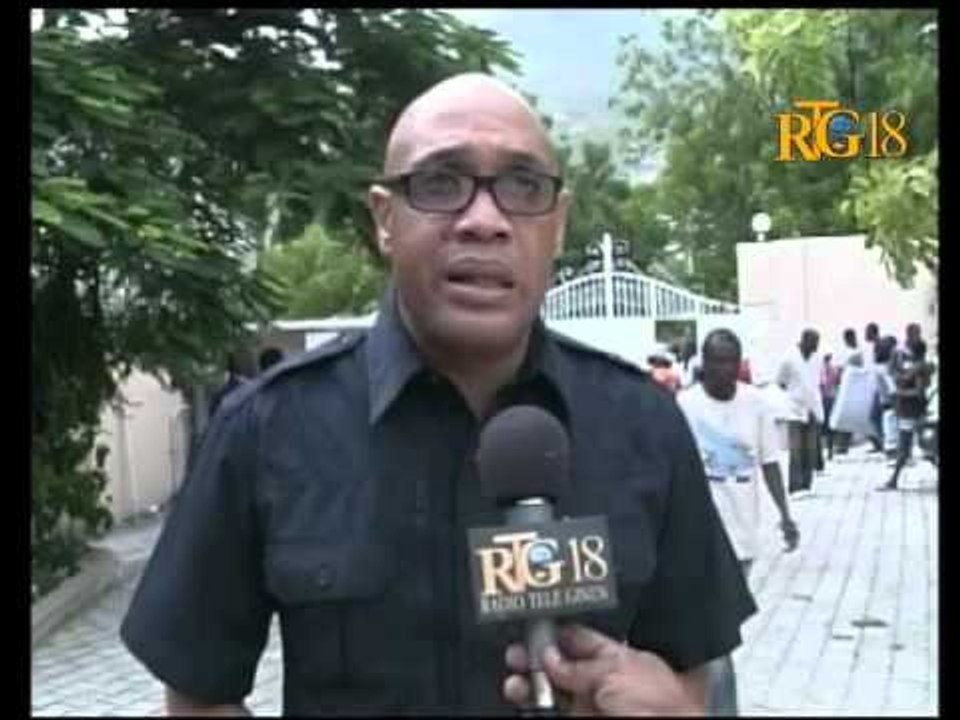 Louis Gonzague Day (Delege depatman lwès). Distribisyon kit apre tanpèt ISSAC la.