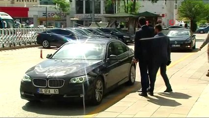 Cumhurbaşkanı Erdoğan, AK Parti Genel Merkezinde Milletvekillerini ağılıyor