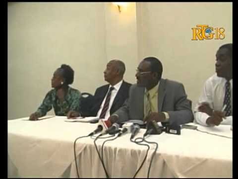 Ministè jenès espò ak aksyon sivik prezante 2jèn antreprenè ki te genyen nan konkou CONFEJES.