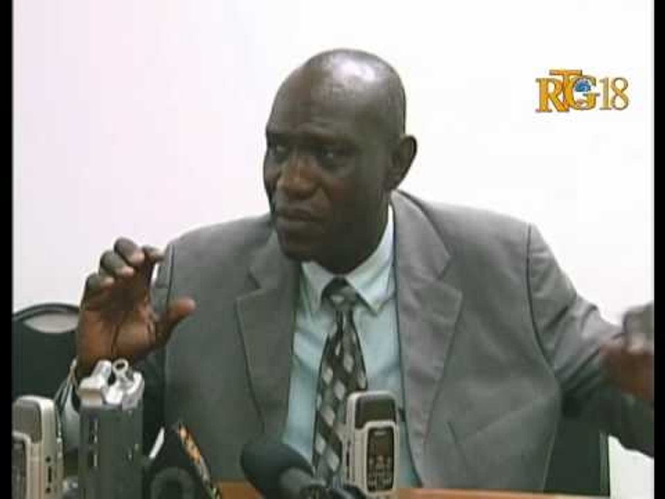 Depite Robasson deplore fason otorite Dominikèn yo ap mennen Ayisyen yo tounen.