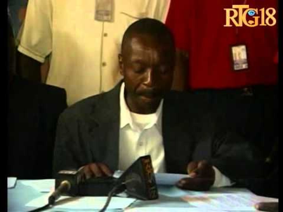 Sendika sèvis pasaj Ayopò entènasyonal Toussaint Louverture fikse pozisyon yo