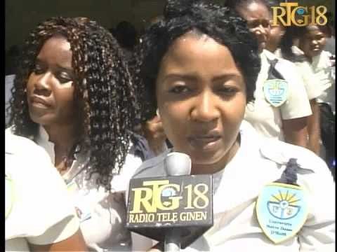 Delegasyon Etidyan lekòl syans enfimyè UNDH la rantre nan peyi a apre'l sot pase 15 jou estaj.