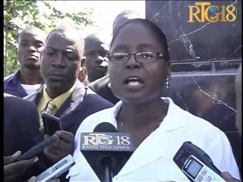 Plizyè elèv Lycee Jean Jacques DESSALINES defile nan kapital la